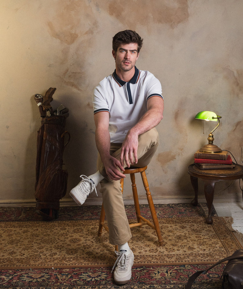 Mens Short Sleeve Textured Golfer - White & Navy