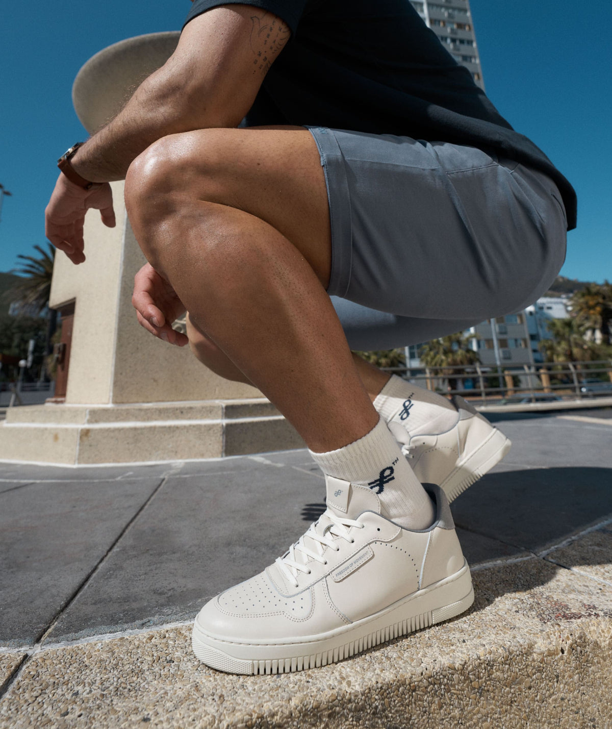 FOM Mens Tekkie - Off-White/ Storm